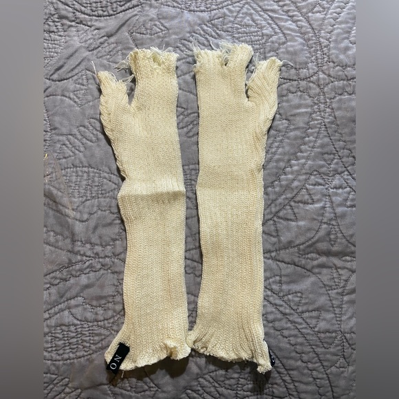 NOCTEX - Distressed Rib Gloves - Picture 3 of 3